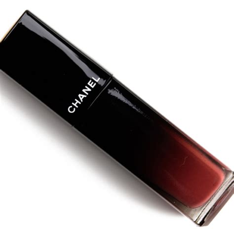chanel beige confidentiel